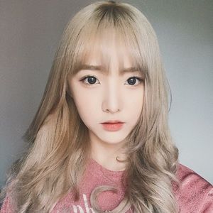 Meet your Posher, Thoa